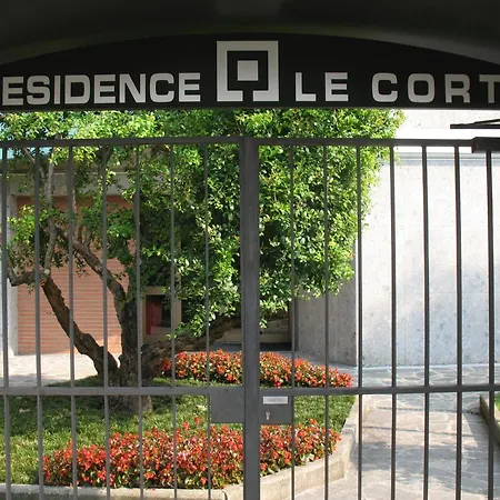 Hotel apartamentowy Le Corti Mediolan
